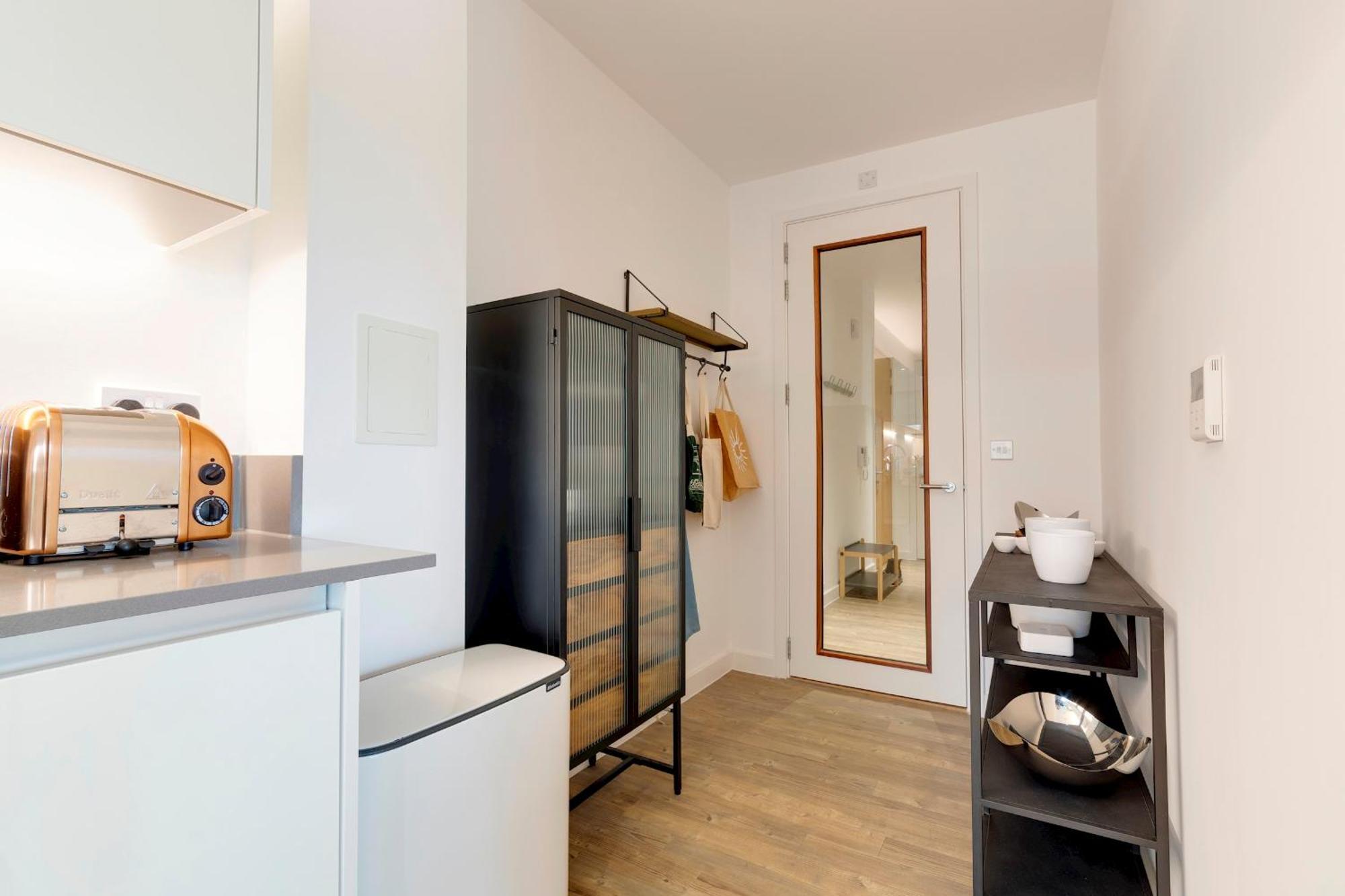 Pass The Keys Stunning And Spacious Modern Flat - Own Car Park Cambridge-i reptér Kültér fotó